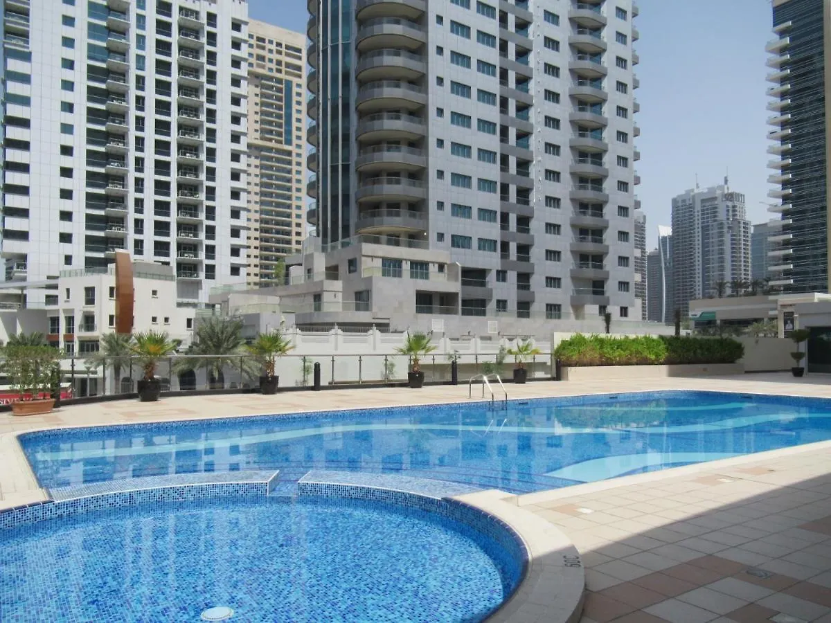 Frank Porter - Marina View Tower Apartment Dubai